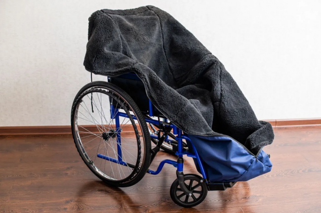 Утепленный чехол для инвалидных колясок