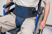 Паховый ремень для инвалидной коляски