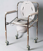 Кресло-туалет на колесах